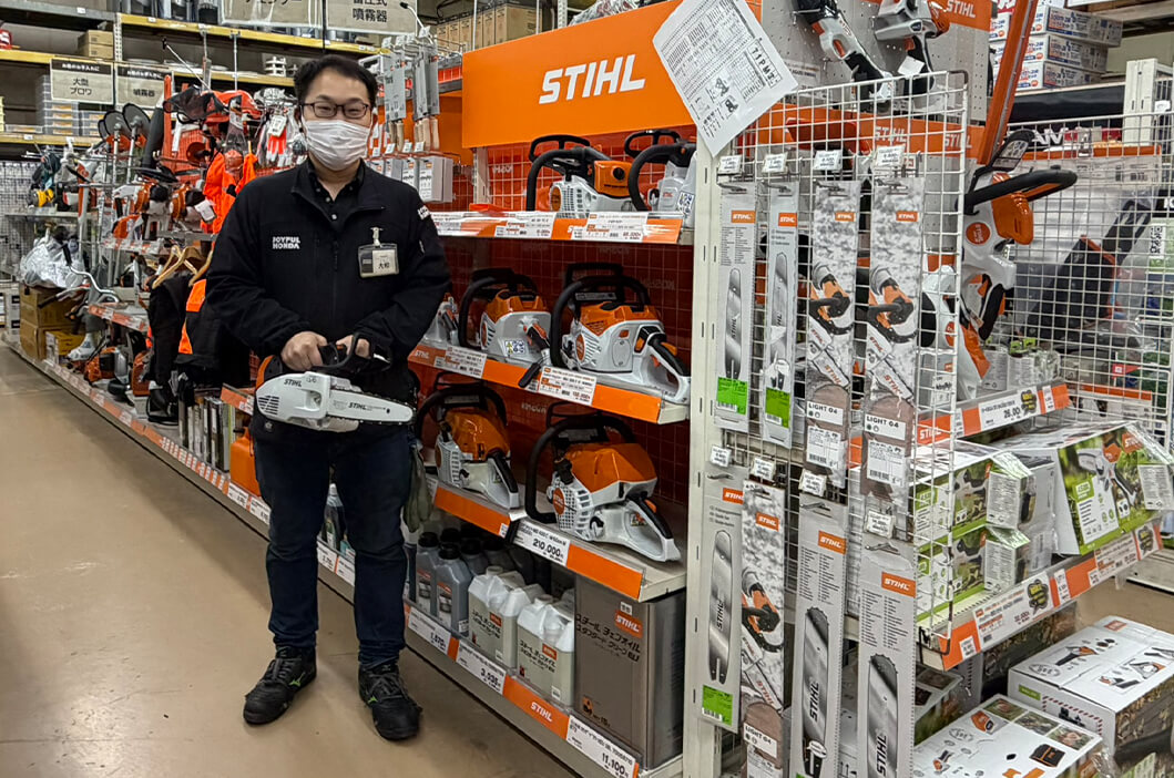 JOYFUL HONDA 君津店の店舗内の様子